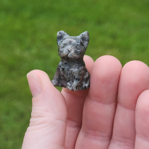 Yooperlite French Bulldog Crystal Carving